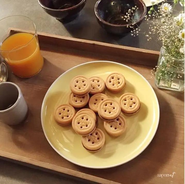 Mulino Bianco Baiocchi Hazelnut and Cocoa Cream Filled Cookies 260g Fifo Store