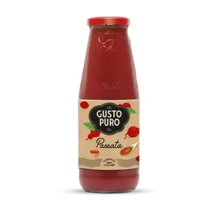 Passata Gusto Puro - Premium Italian Tomato Passata - 680 g.